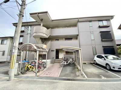 【外観】 | クリヨン真上