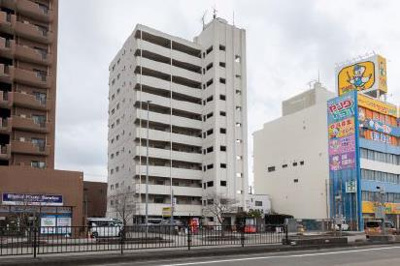 【外観】 | プラザフェニックス熱田　★仲介手数料無料★　船方小学校　日比野中学校 | リノベーション済み。
保証付きマンションです。