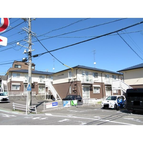 ドミールたかねC棟の外観