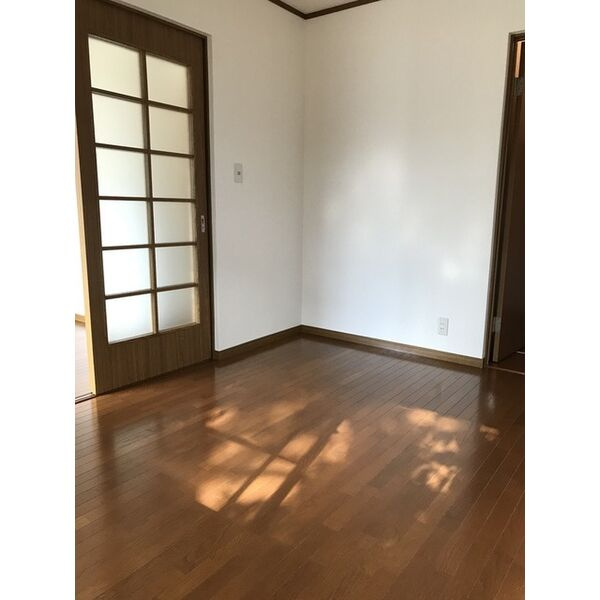 ドミールたかねC棟のトイレ