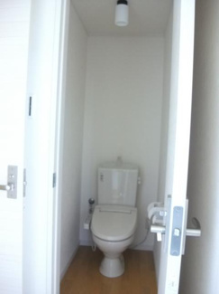 【トイレ】 | シャイニングハウス石岡