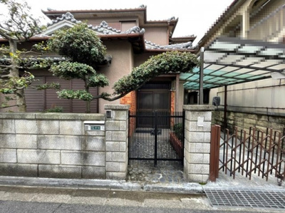 【前面道路含む現地写真】 | 八木北小・古家あり・土地34.5坪・岸和田市箕土路町２丁目 | 前面道路含む現地写真です