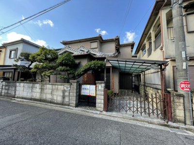 【前面道路含む現地写真】 | 八木北小・古家あり・土地34.5坪・岸和田市箕土路町２丁目 | 前面道路含む現地写真です