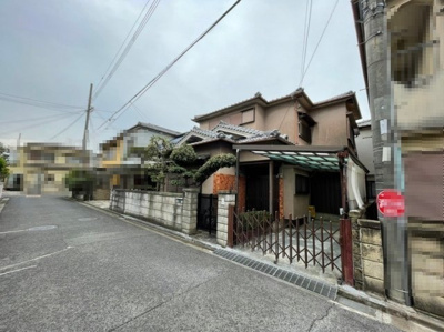 【前面道路含む現地写真】 | 八木北小・古家あり・土地34.5坪・岸和田市箕土路町２丁目 | 前面道路含む現地写真です