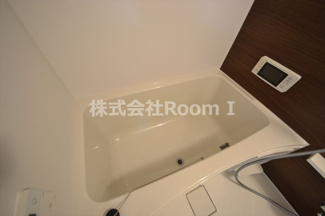 【浴室】 | アーバネックス大阪城北 | 日々の暮らしに欠かせないお風呂です追い焚き機能付。