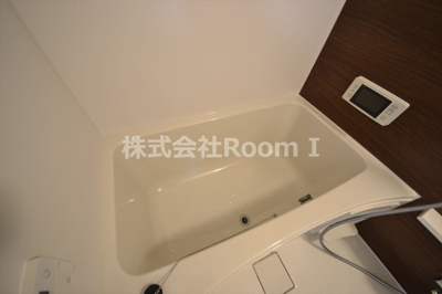 【浴室】 | アーバネックス大阪城北 | 日々の暮らしに欠かせないお風呂です追い焚き機能付。