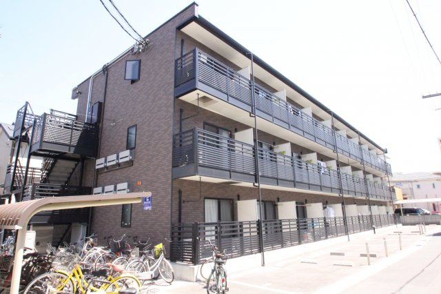 フローライト長瀬の外観