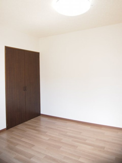 【洋室】 | ハピネスⅡ