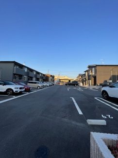 【駐車場】