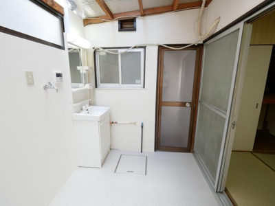 【洗面所】 | 太秦百合ケ本町貸家