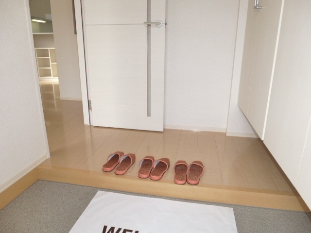 プリムヴェール大内Ｂの玄関