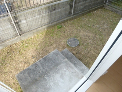 【庭】 | プリムヴェール大内Ｂ | 裏庭