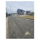 【前面道路含む現地写真】 | 前面道路含む現地写真です
道幅が広いため、車の出し入れも楽々♪