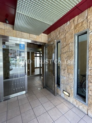 コンフォート松ヶ枝Ⅱのエントランス|建物の内部です