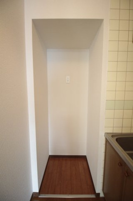 【内装】 | comodo Amaji | 冷蔵庫置き場