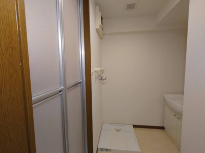 【洗面所】 | comodo Amaji | ※写真は別号室です。