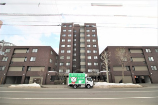 【外観】 | 札幌市電【西線11条】徒歩2分の好立地です！