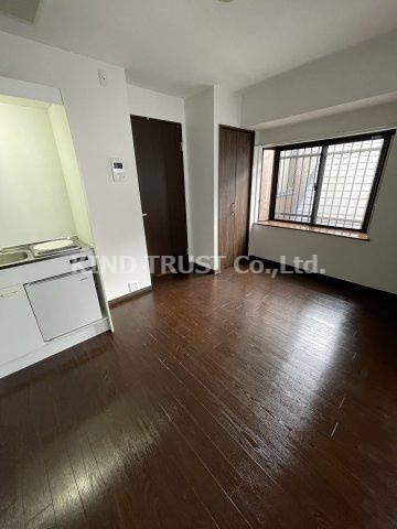 大阪市北区本庄東１丁目の賃貸マンションの居間・リビング|ゆったり過ごせる居間です