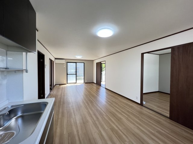 セジュール碧Ａの居間・リビング|ゆったりしたLDK18帖