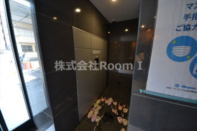 【エントランス】 | プレサンス松屋町ヴェルデス | ゆとりのあるエントランスです