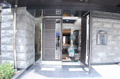 【エントランス】 | プレサンス上町台リベルテ | 毎日通るエントランスはこのようになっています