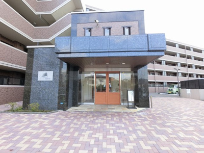 【エントランス】 | ニューパース横濱弘明寺 | エントランス部分です。