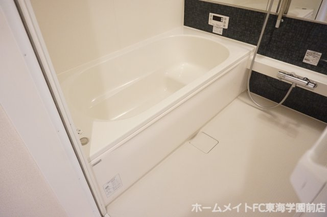 熊本市中央区帯山４丁目のアパートの浴室
