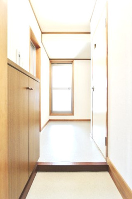 【玄関】 | レジデンス森 | 玄関です