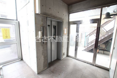 【ロビー】 | アーバンコート佐藤 | エレベーター