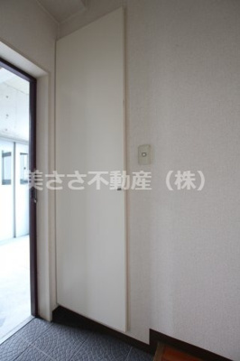 【玄関】 | アーバンコート佐藤