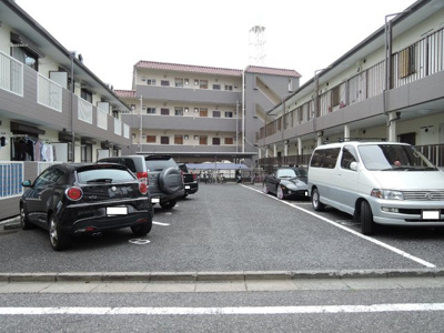 【駐車場】 | ピニエール高野台 B棟