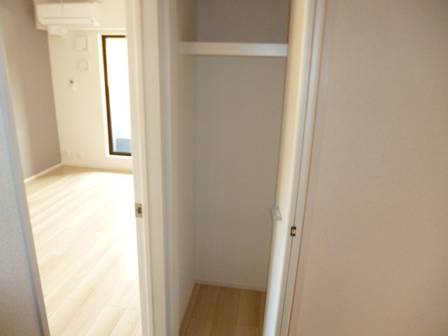 グローリーの収納