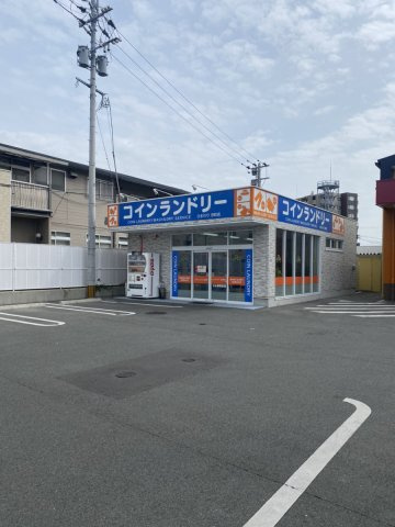 【周辺】 | 西区出町 | コインランドリーひまわり京町店まで1.0㎞