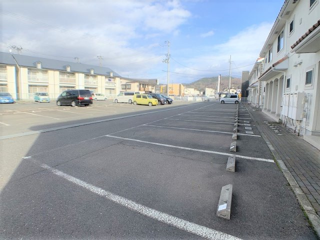 albireo(アルビレオ)の駐車場