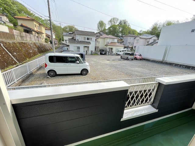オータム桃山Aのバルコニー
