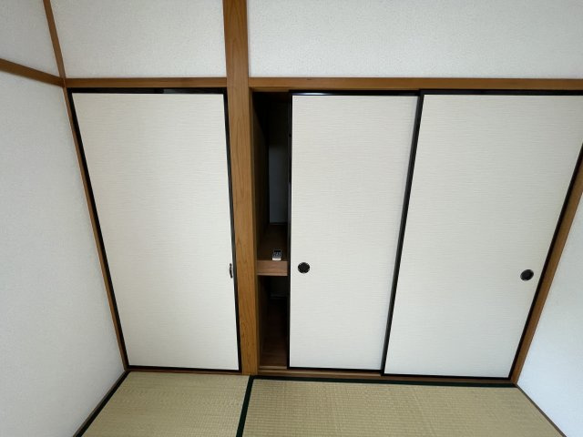 オータム桃山Aの収納