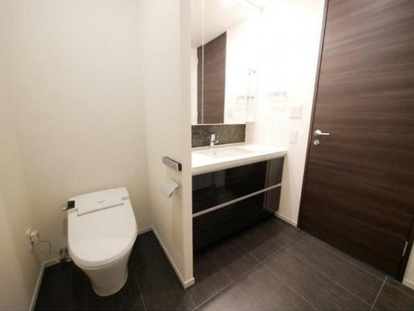 新宿区新宿６丁目の賃貸マンションのその他|トイレ＆洗面