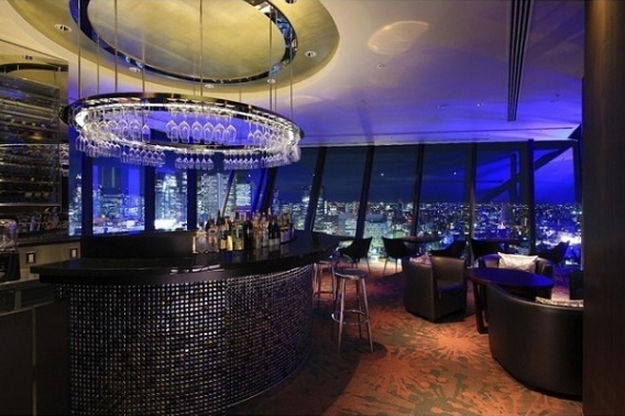 新宿区新宿６丁目の賃貸マンションのその他|スカイバーラウンジ