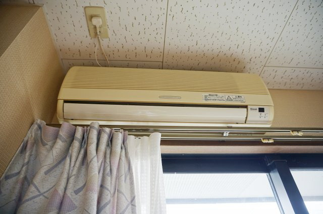 【設備】 | Ｍ7マンション | 東側洋室エアコン