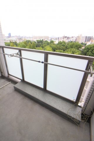 エクセレント上新20のバルコニー