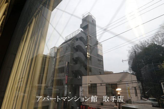 山中屋本店ビルの展望