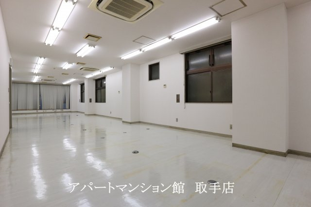 山中屋本店ビルの内装