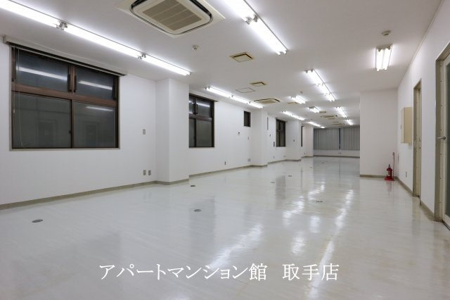 山中屋本店ビルの内装
