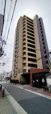 【外観】 | 新森駅前ザ・レジデンスEAST | ◎大阪メトロ今里筋線『新森古市駅』徒歩1分！！駅近物件
◎小中学校が徒歩5分圏内と近くお子様の通学が安心ですね♪
◎周辺施設充実♪