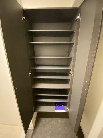 アベニール四天王寺の収納