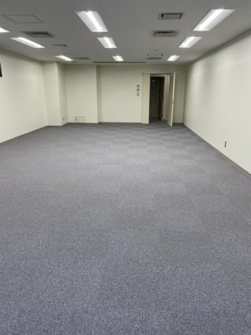 林三番町ビルの内装