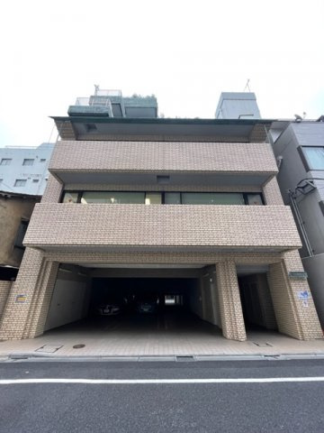 林三番町ビルの外観