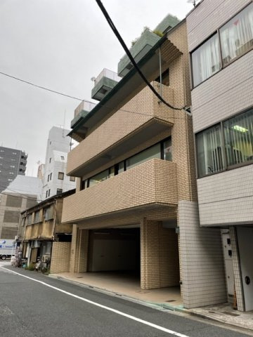 林三番町ビルの外観