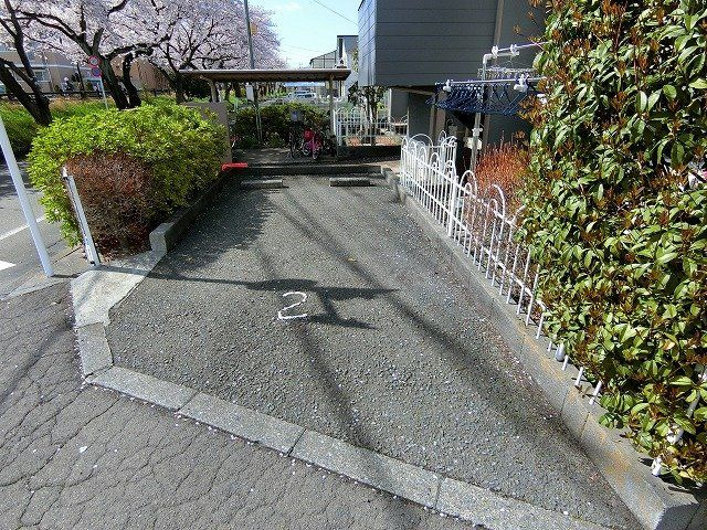 グリーンパーク田園7号の駐車場