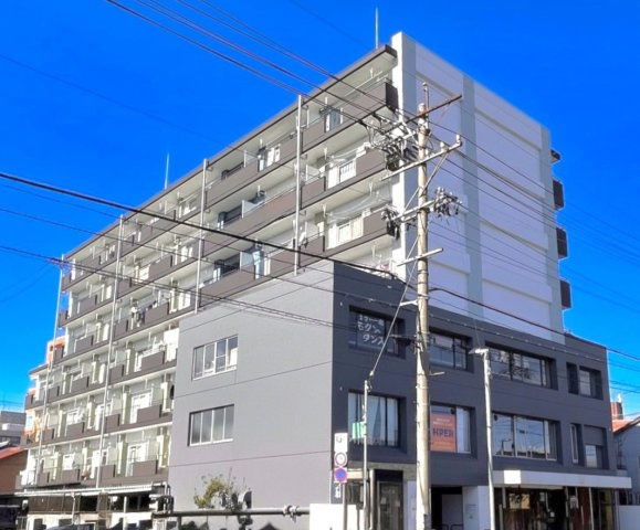 カーサプリメールの外観